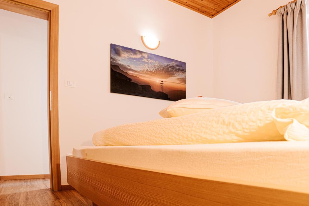 Ferienwohnungen Schweitzer Parcines Extérieur photo